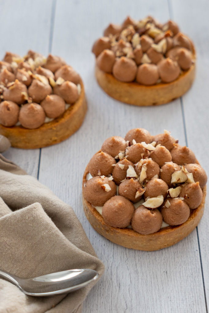 Tartelettes vanille, praliné et noisettes